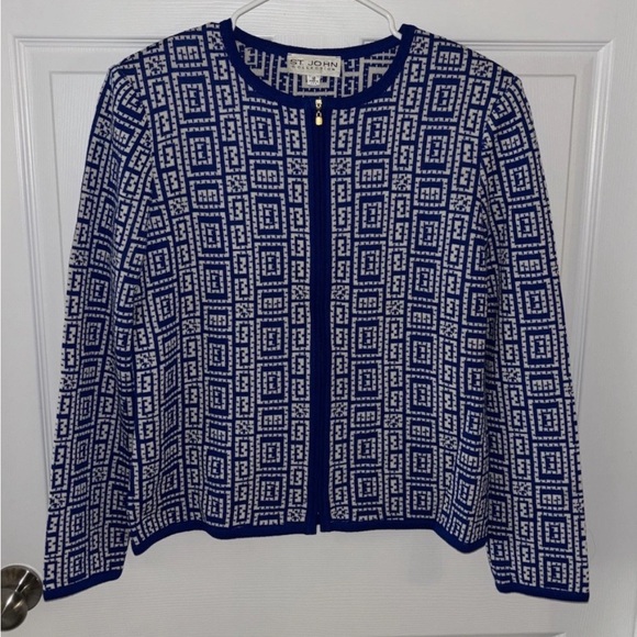 St. John Collection Suit Blue White Patterned Cardigan Blazer Skirt set size 12 - Picture 2 of 6